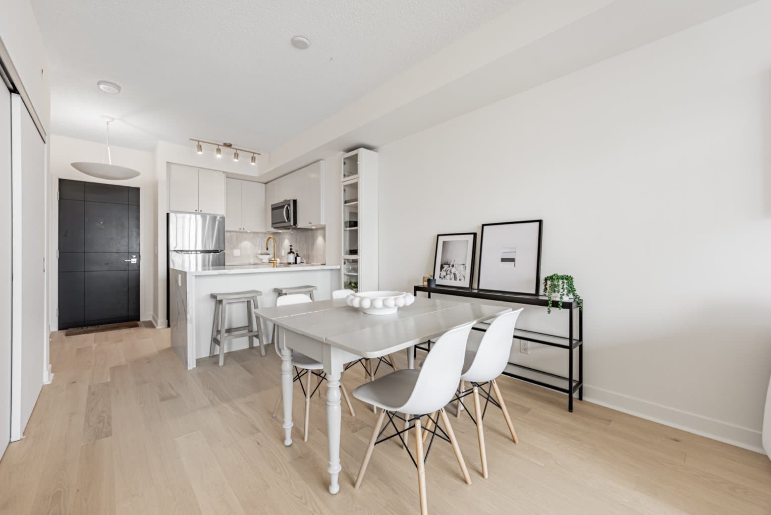 98 Lillian Street - Photo 4