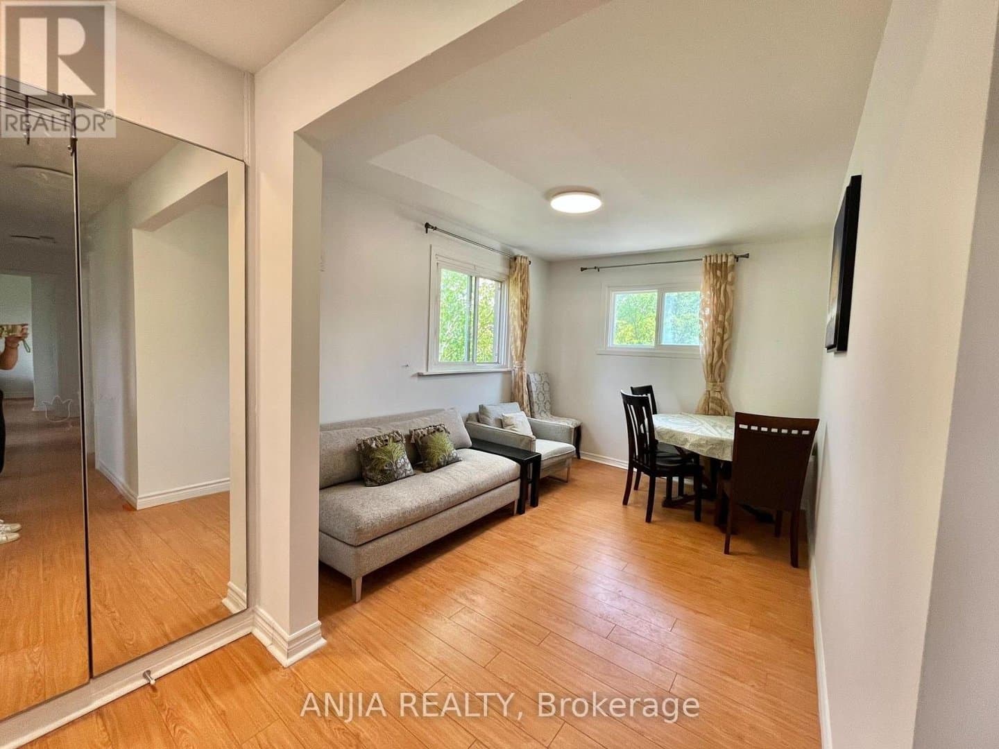 256 Homewood Avenue - Photo 1