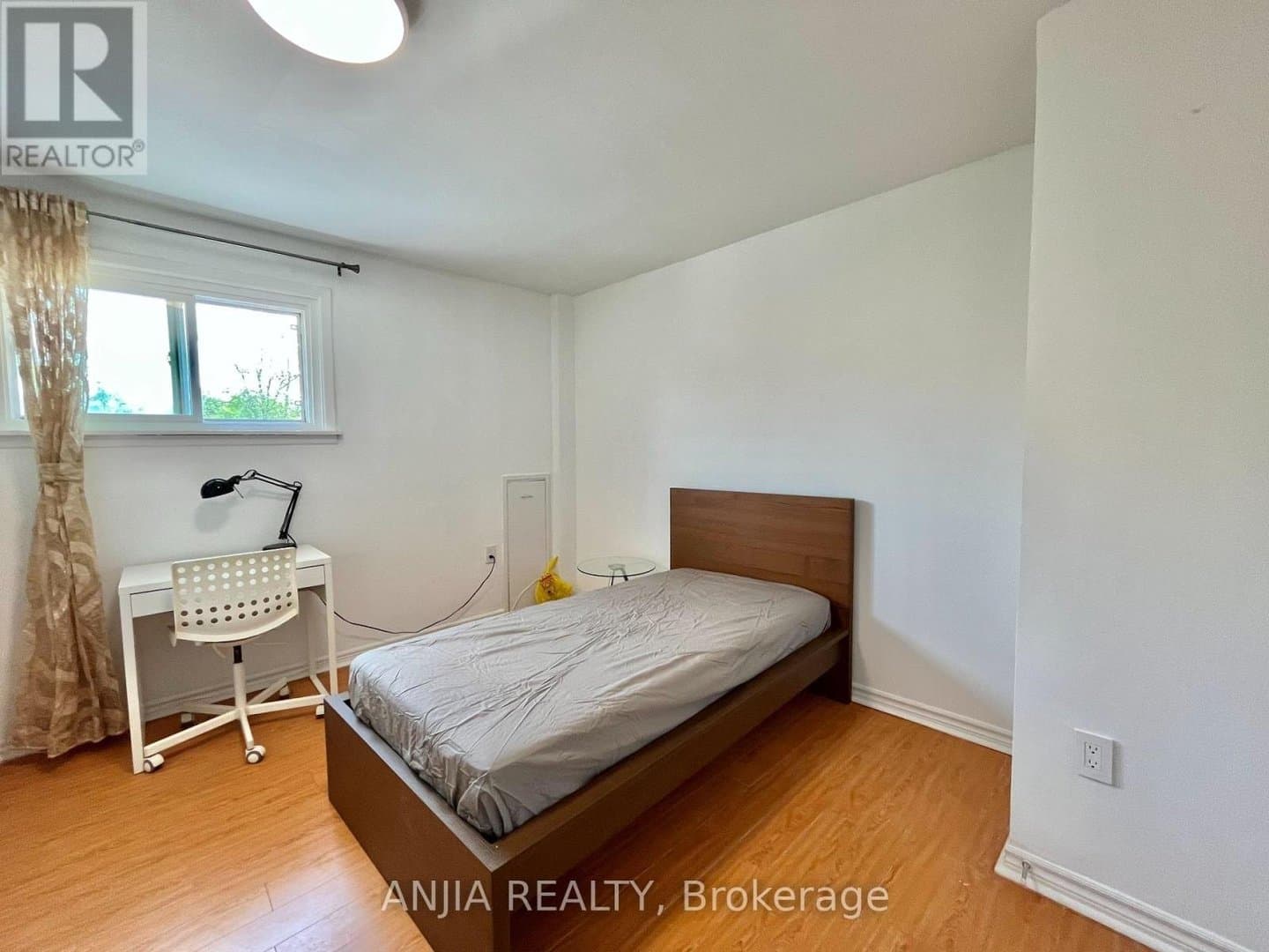256 Homewood Avenue - Photo 2