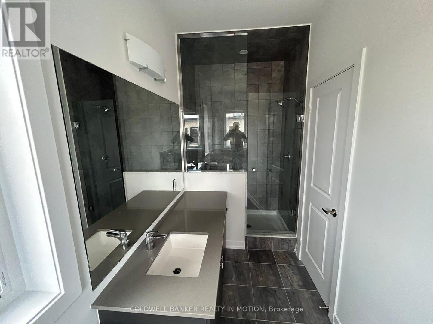 38 Danielle Moore Circle - Photo 2