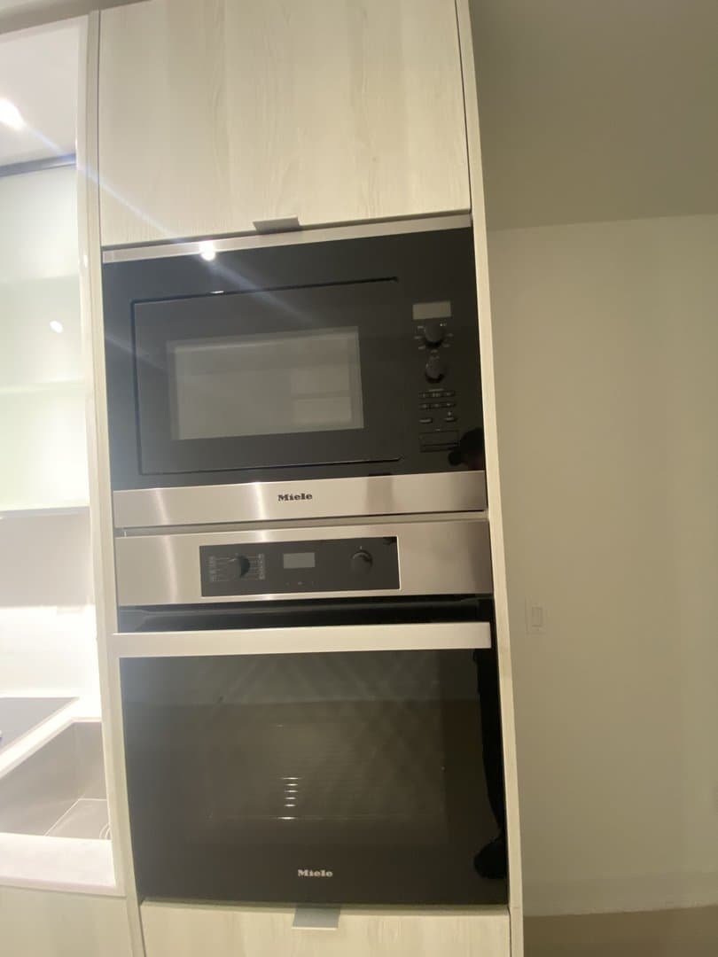 11 Yorkville Avenue - Photo 4