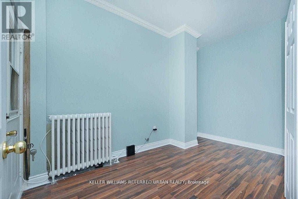 575 Dufferin Street - Photo 2