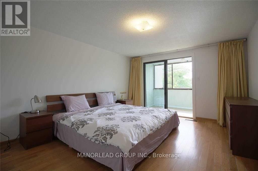 73 Buckhurst Crescent - Photo 1