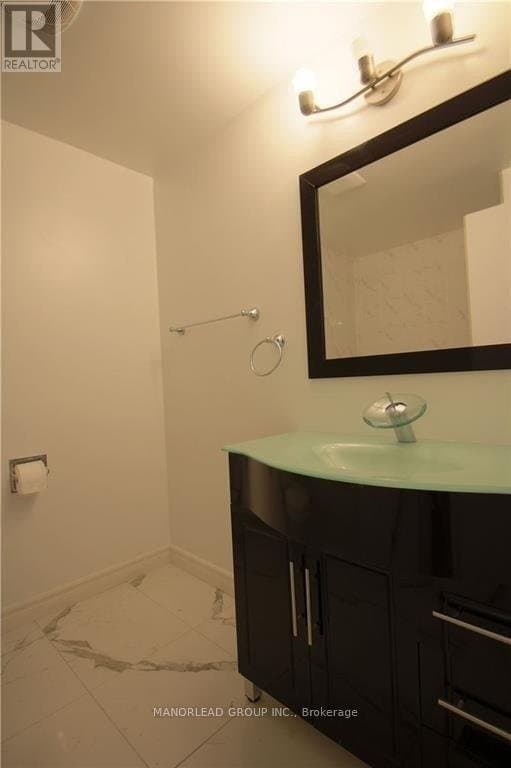 73 Buckhurst Crescent - Photo 3