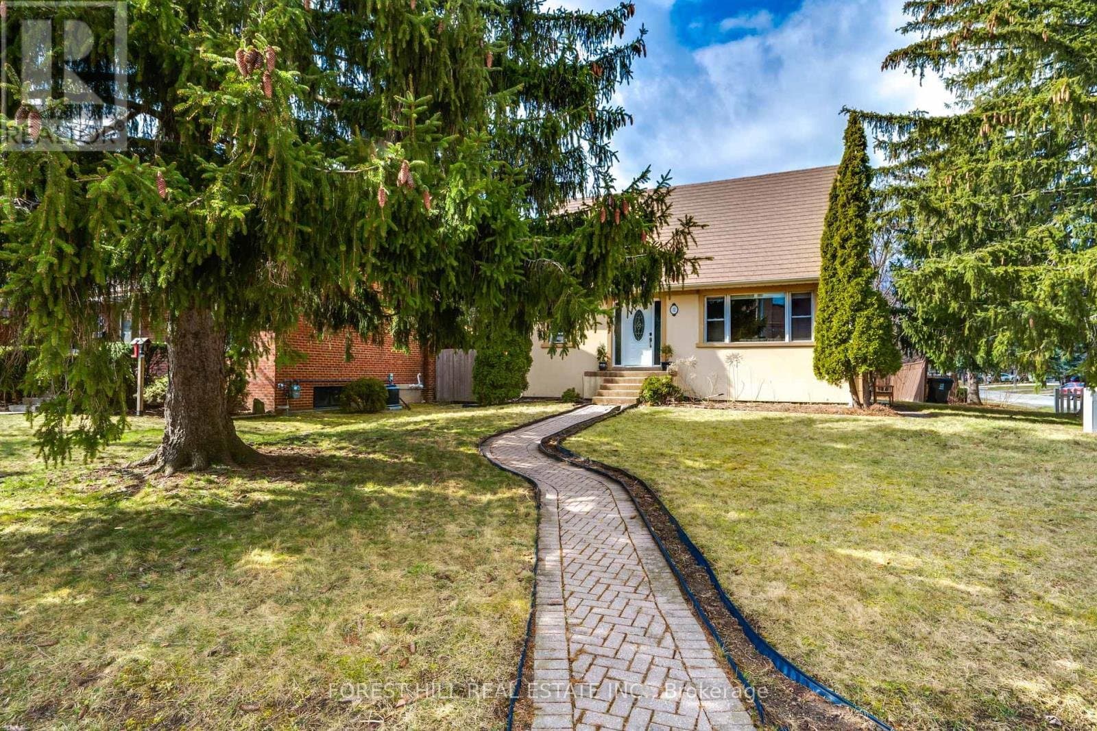 12 Glen Agar Drive