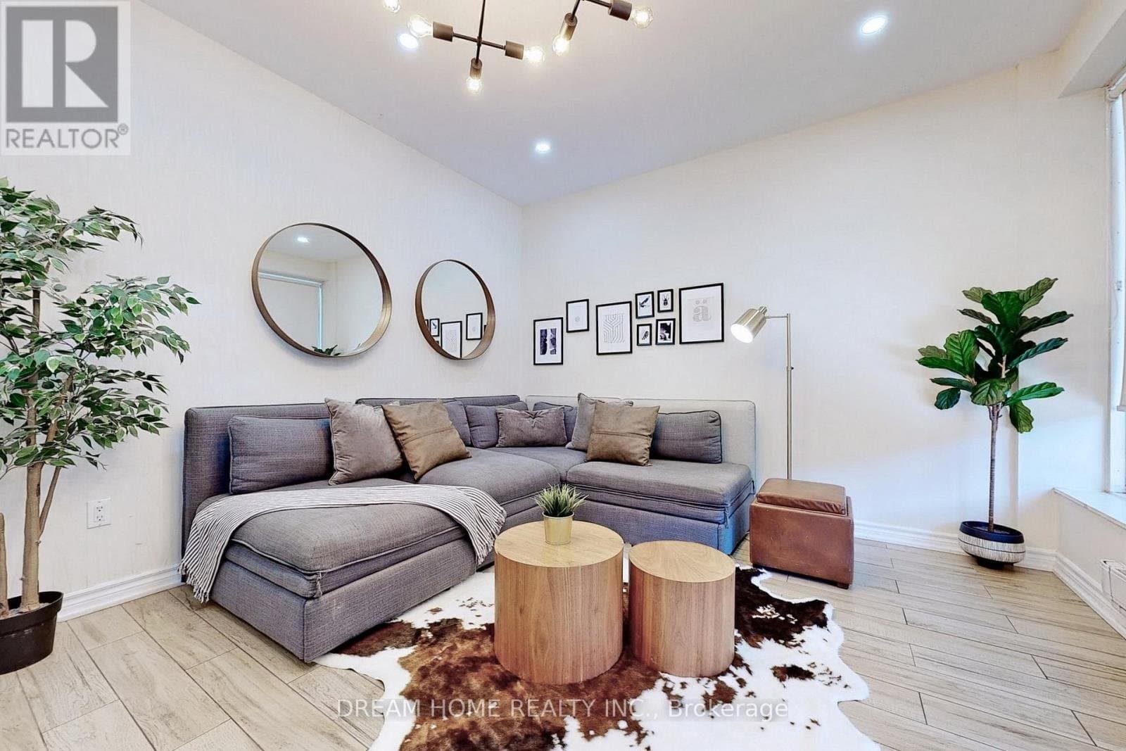 61 Cameron Street - Photo 1