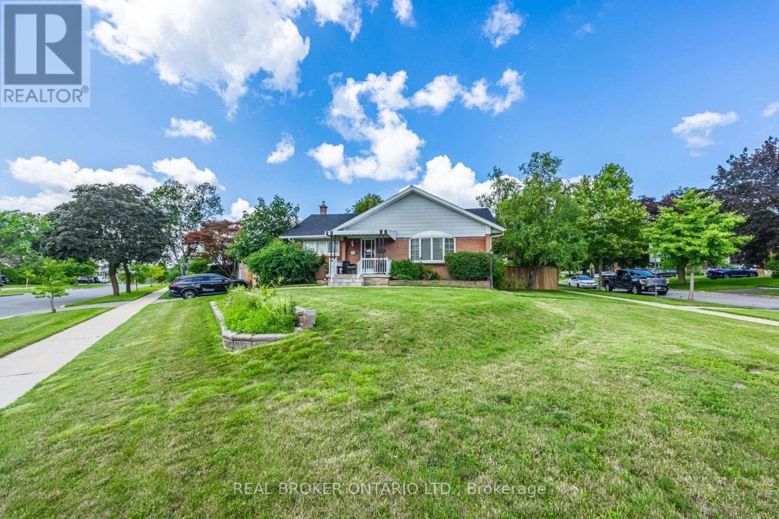 18 Shropshire Drive - Photo 2