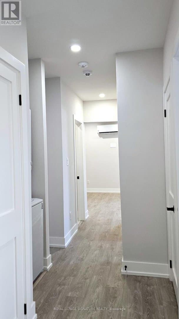 28 Leduc Drive - Photo 3