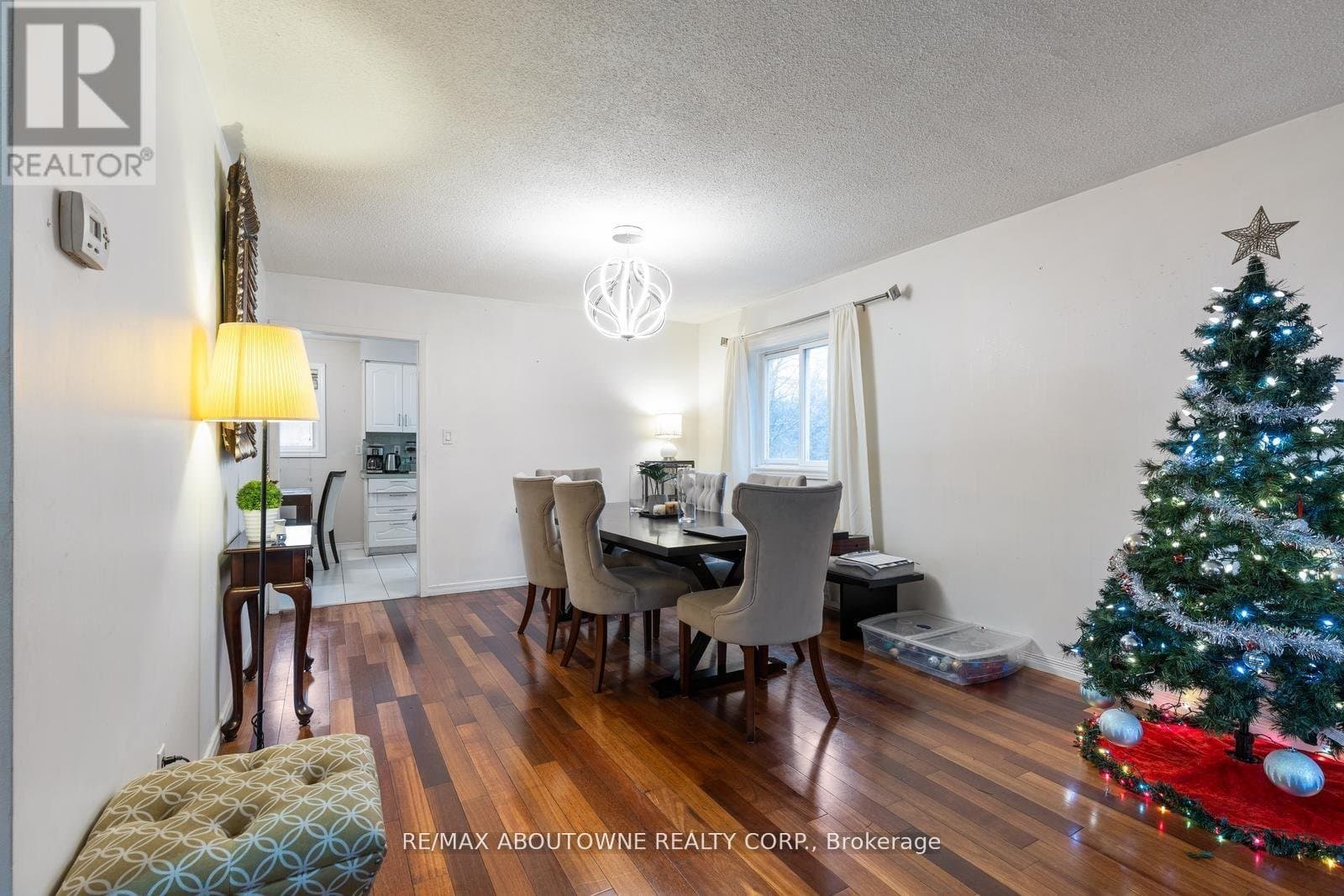 14 Angus Drive - Photo 4