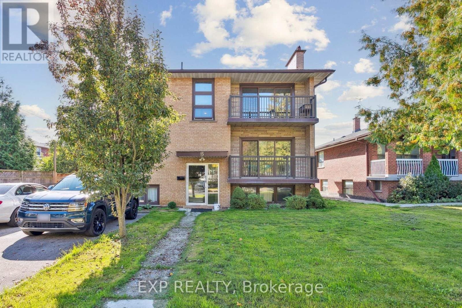 15 Carnation Avenue