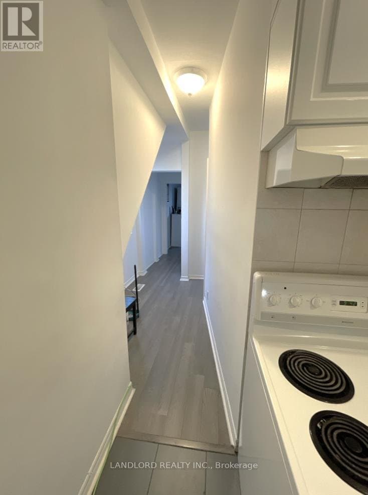 130 Baldwin Street - Photo 3