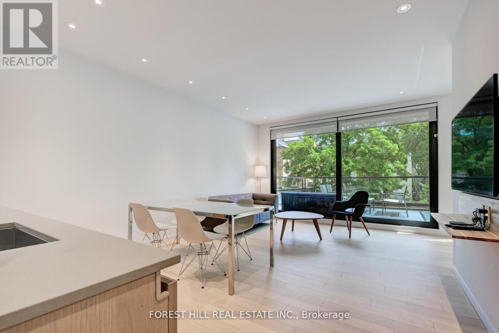 117 Robert Street - Photo 2