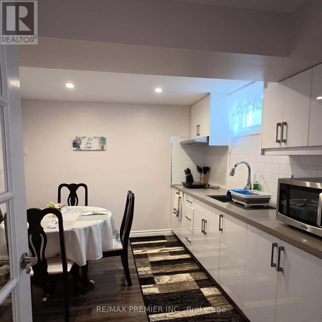 3664 Lawrence Avenue - Photo 2