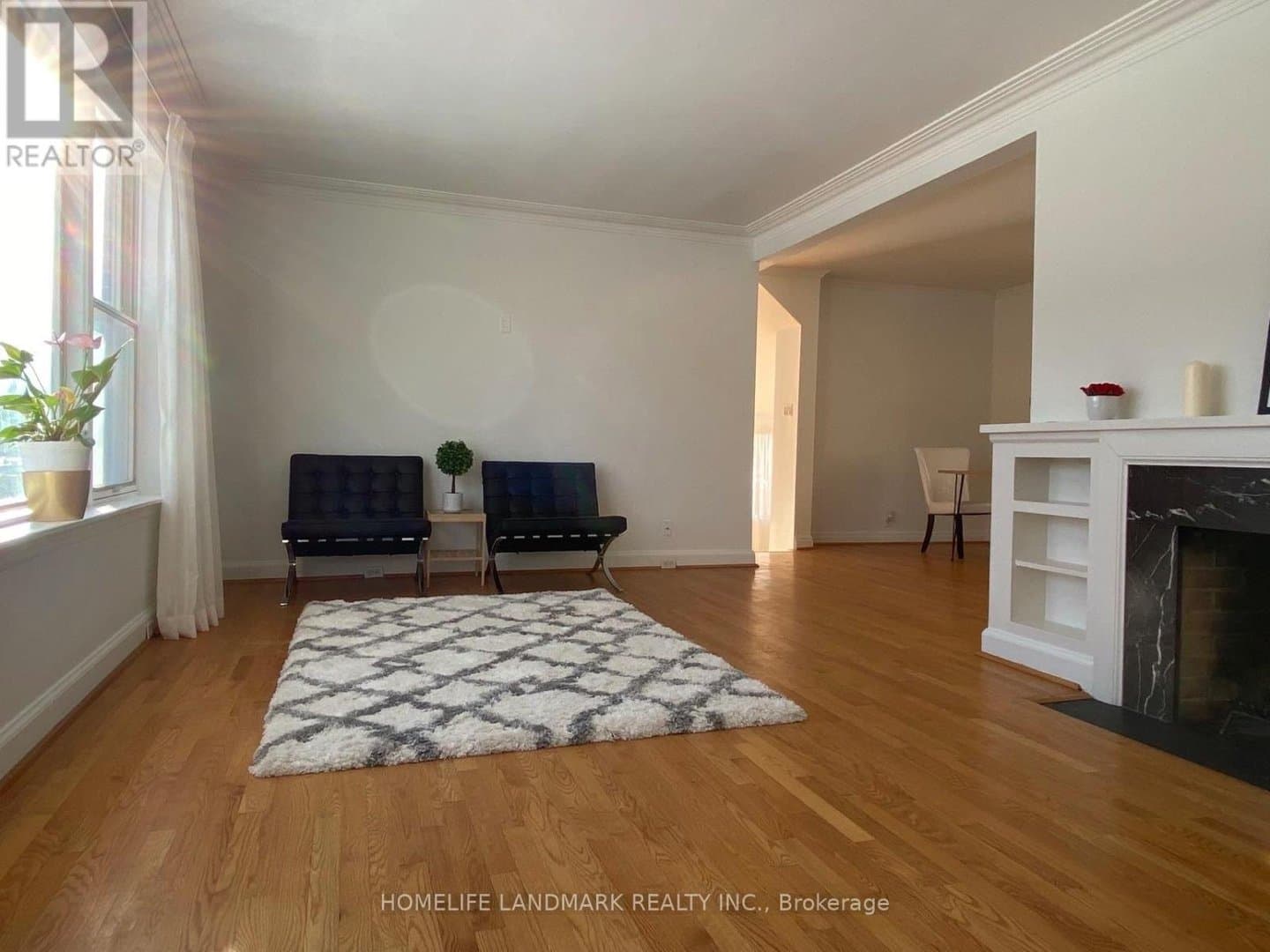 64 Mildenhall Road - Photo 2