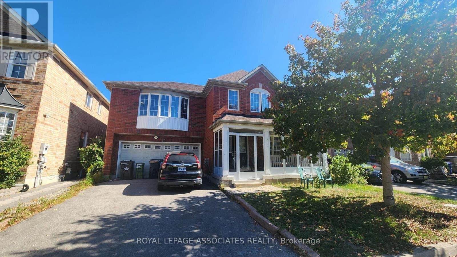 31 Hoptree Avenue