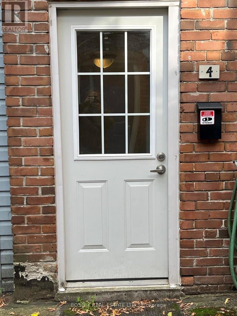 229 Woodbine Avenue - Photo 2