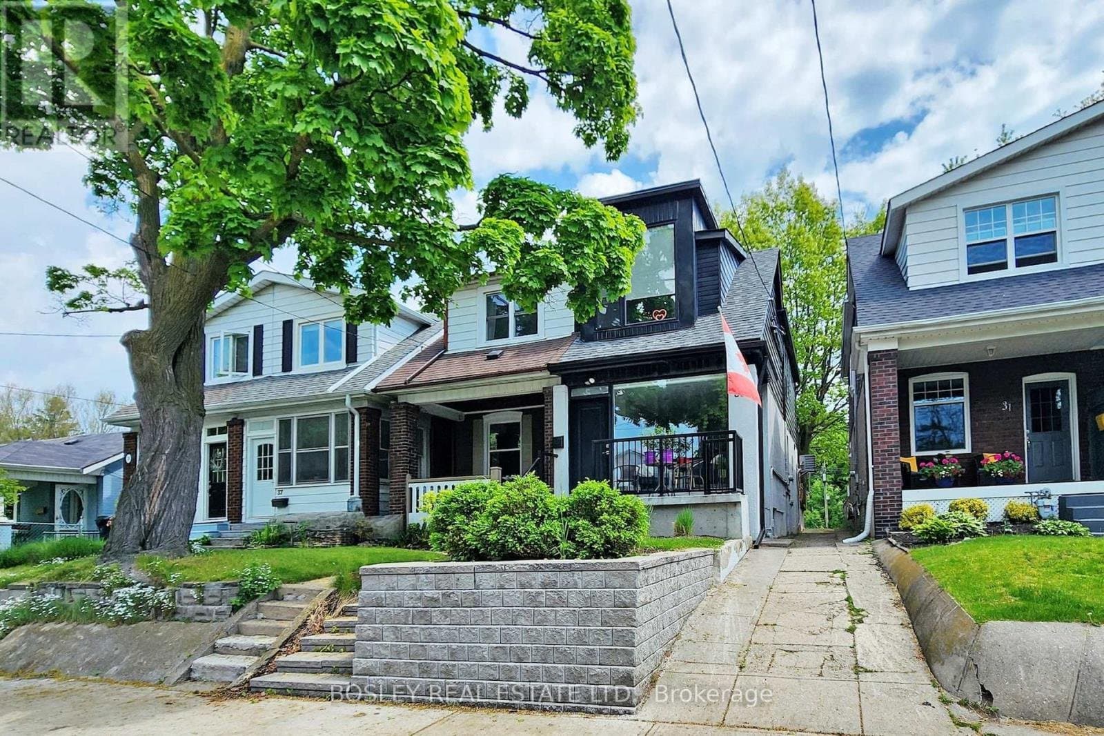 33 Lawlor Avenue - Photo 1