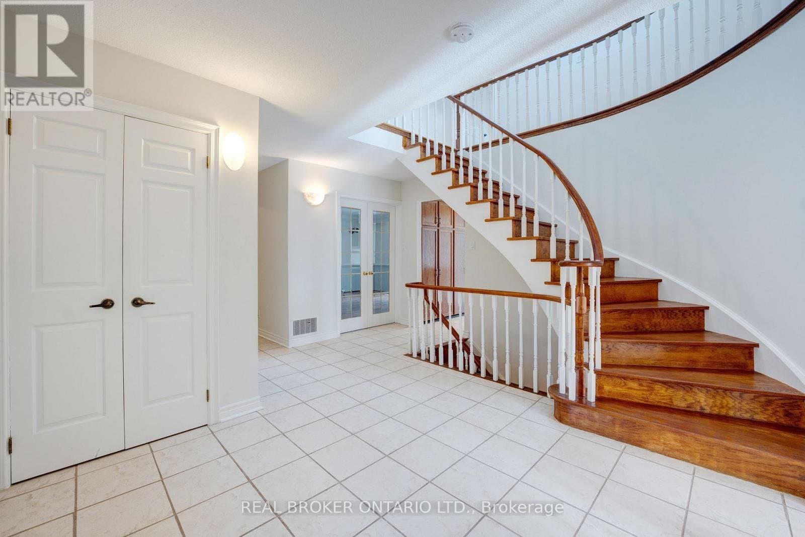 87A Hill Crescent - Photo 4