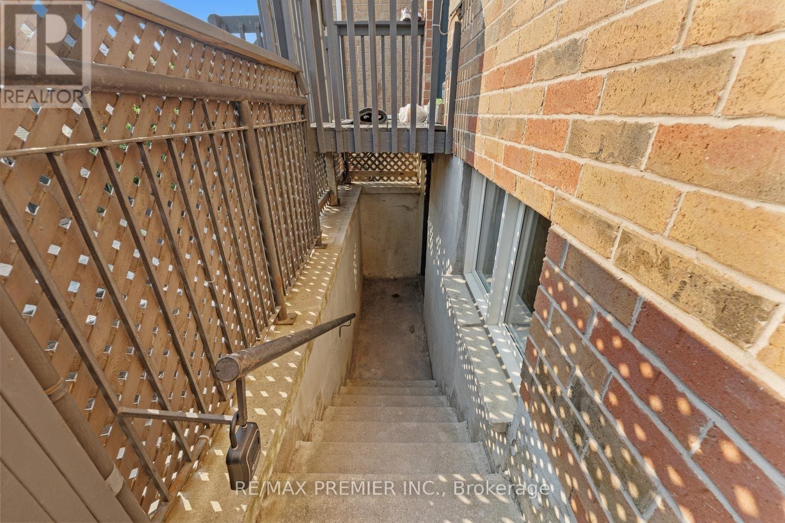 26 Algarve Crescent - Photo 4