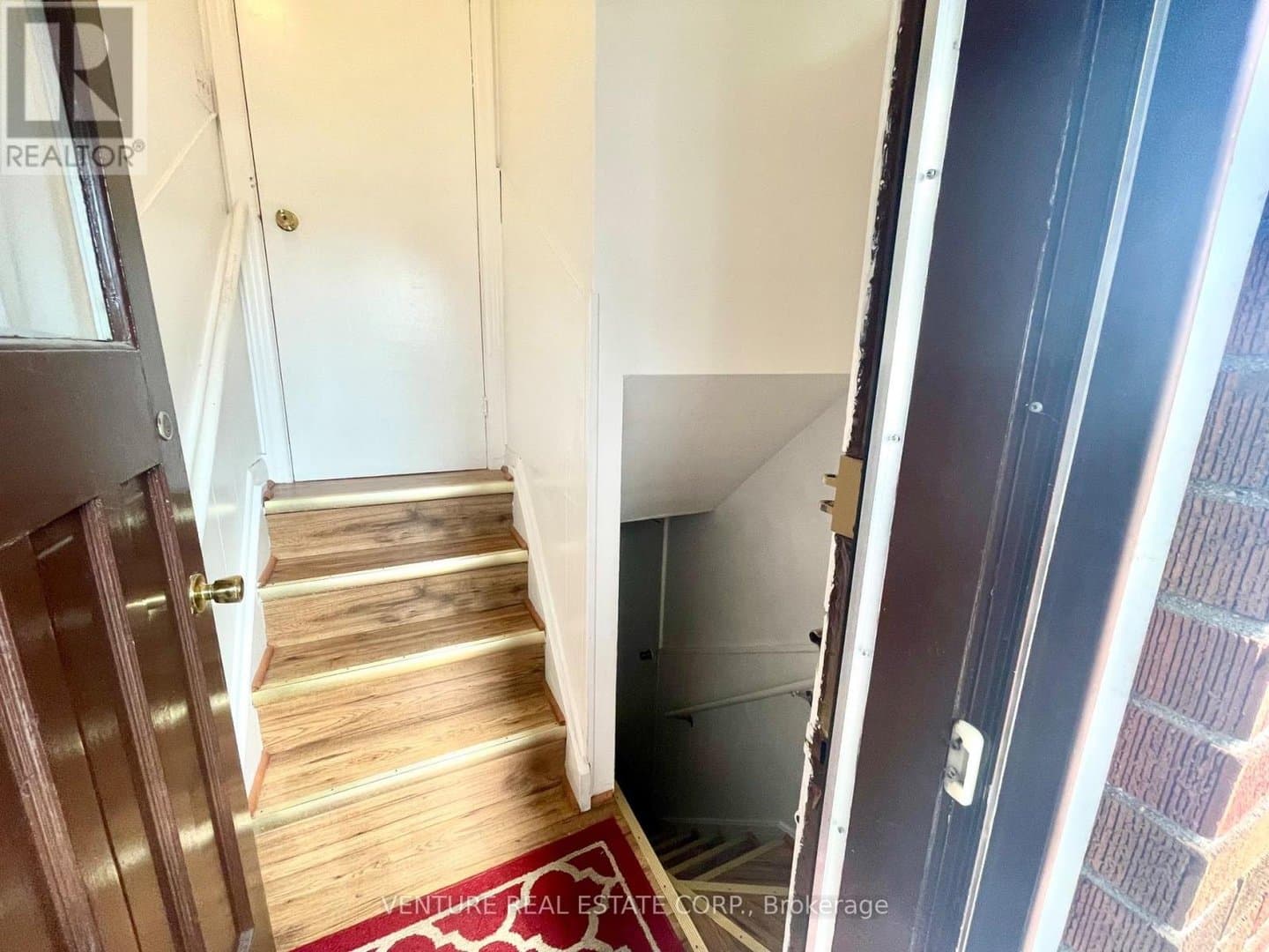 886 Danforth Road - Photo 3