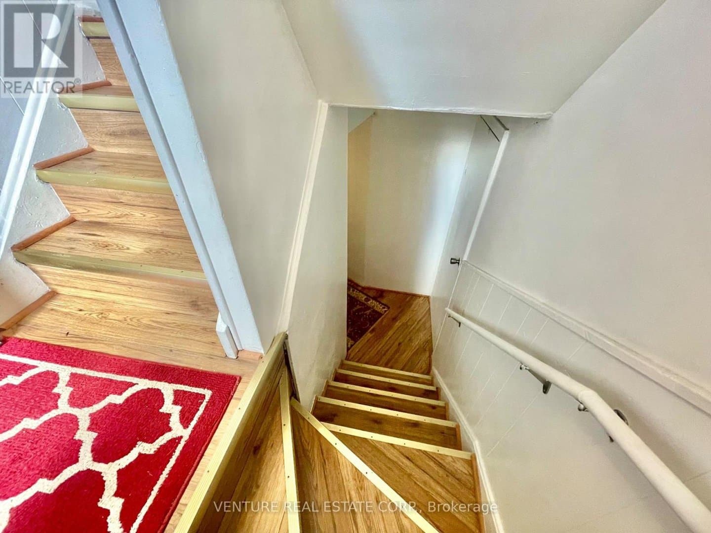 886 Danforth Road - Photo 4