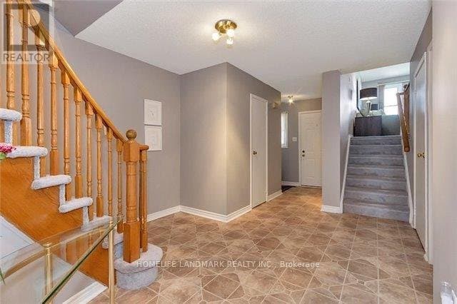 23 Hillfarm Drive - Photo 3
