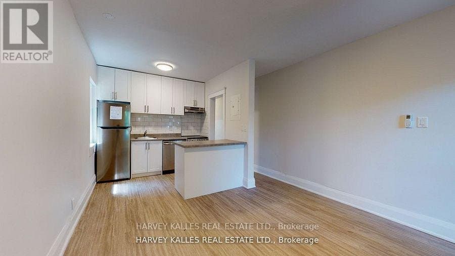 1065 Bathurst Street - Photo 4