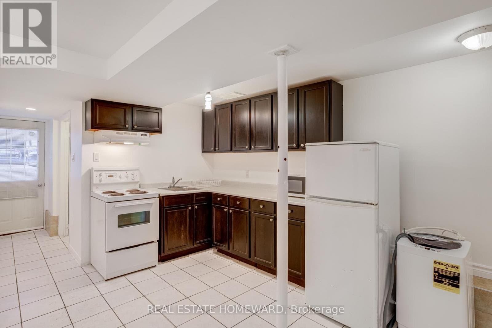208 Ontario Street - Photo 4