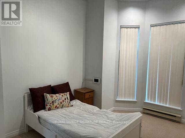 208 Carlton Street - Photo 3
