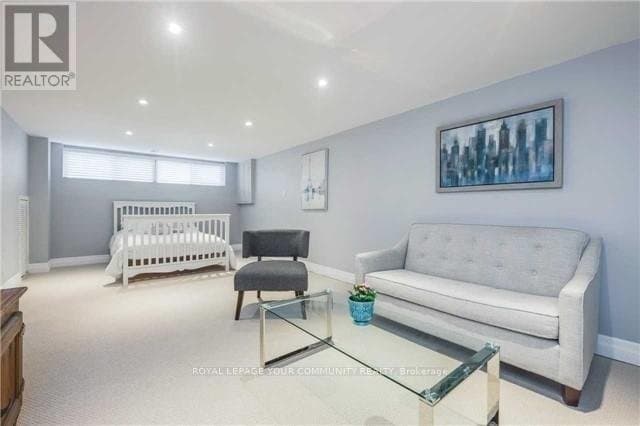 52 Tweedrock Crescent - Photo 2