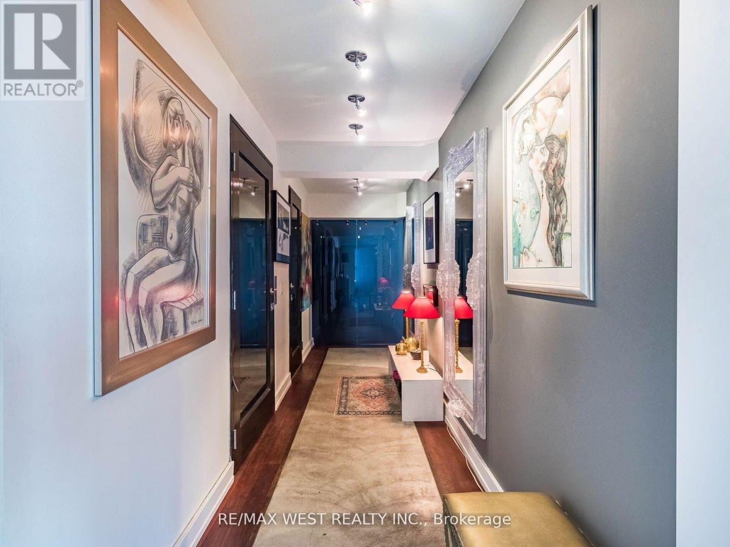 409 Bloor Street - Photo 1