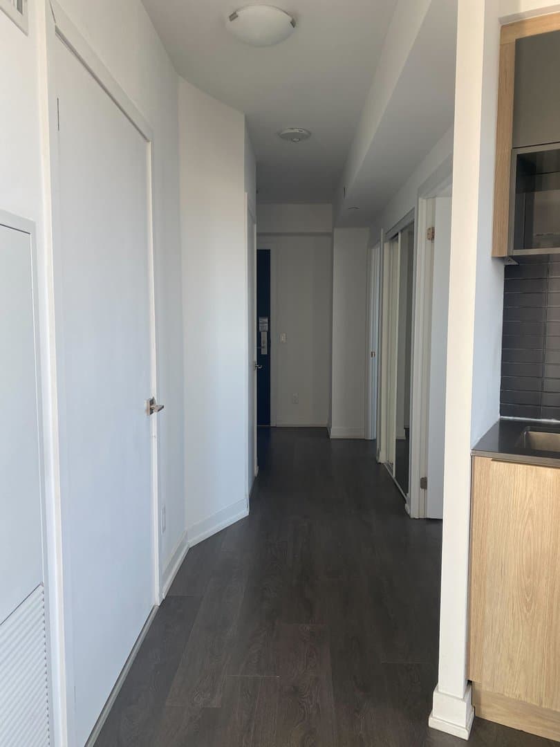 159 Wellesley Street East - Photo 4