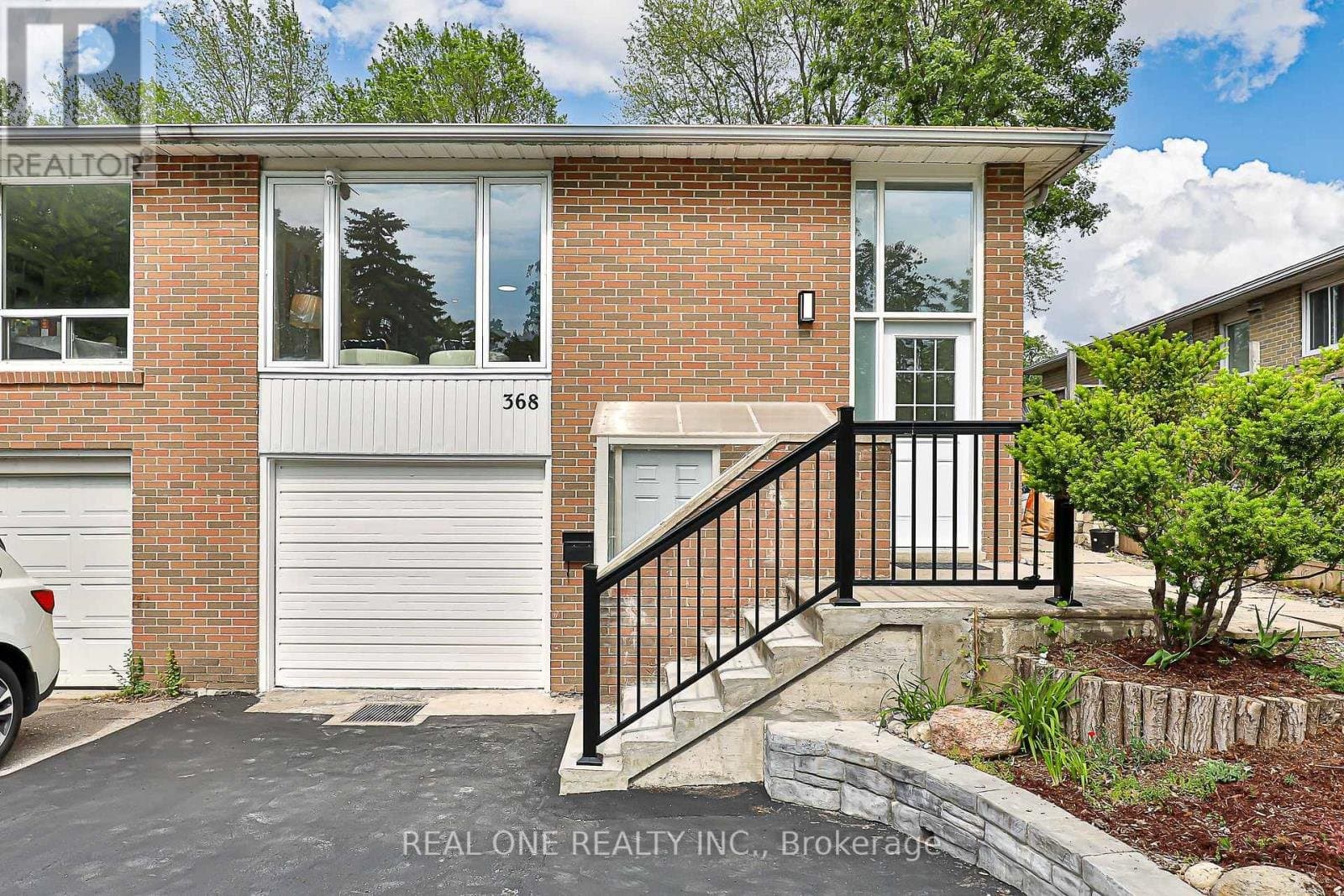 368 Hollyberry Trail - Photo 2