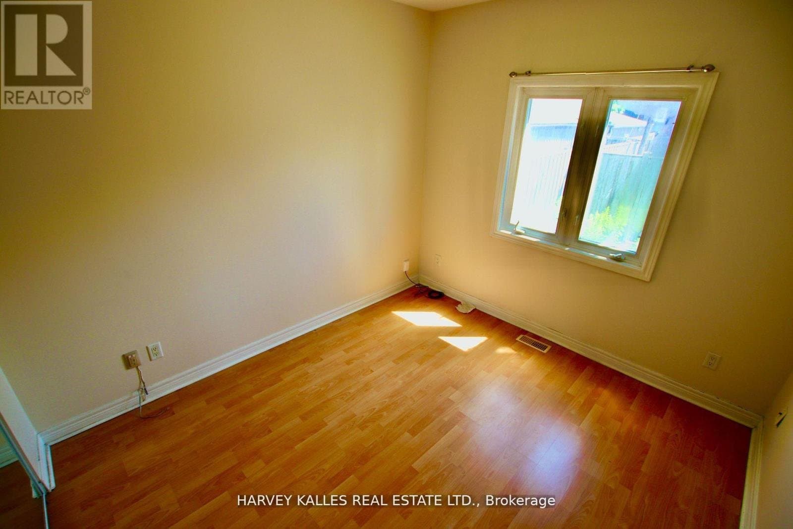 775 Ossington Avenue - Photo 4