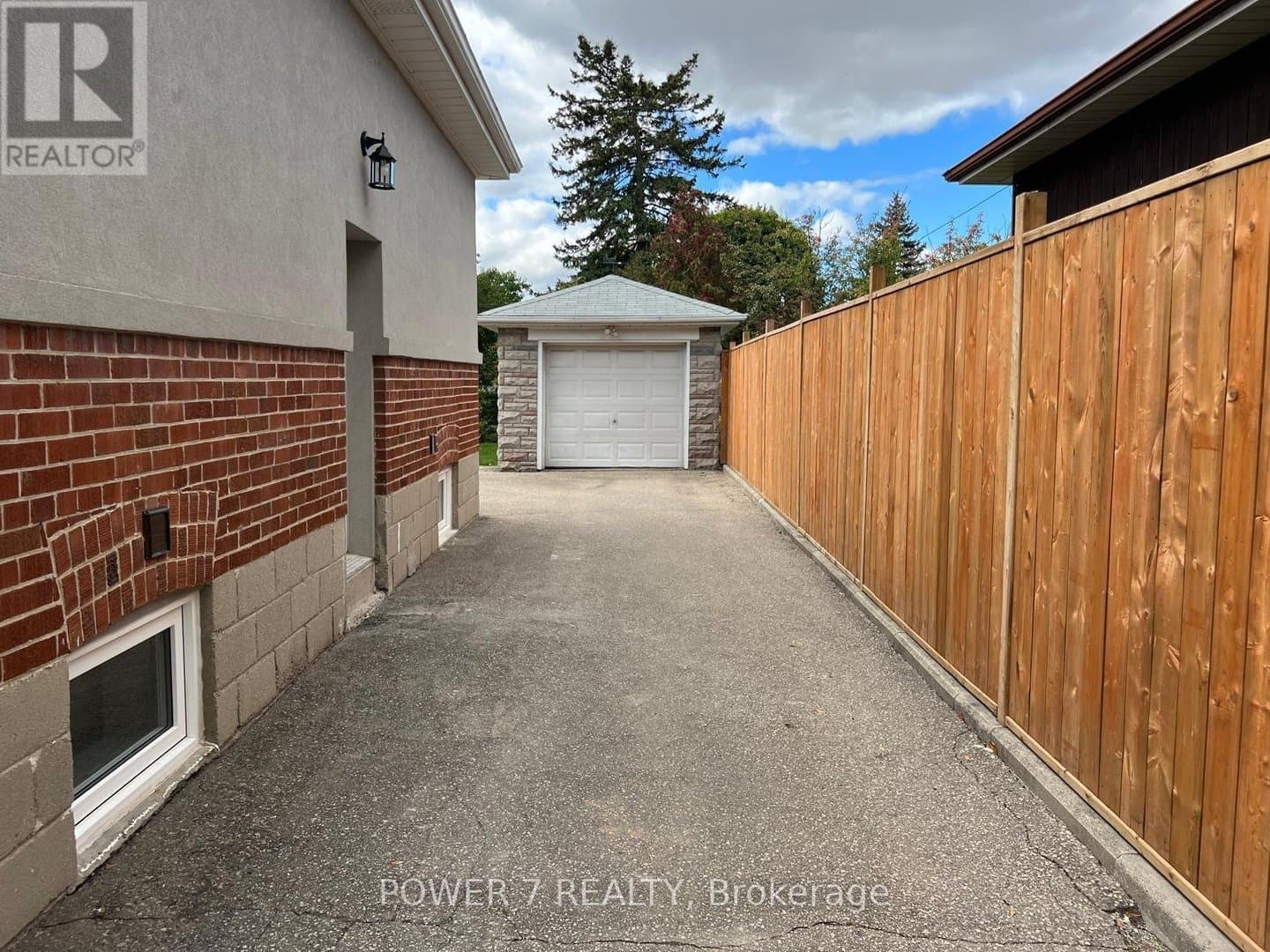 145 Earlton Road - Photo 3