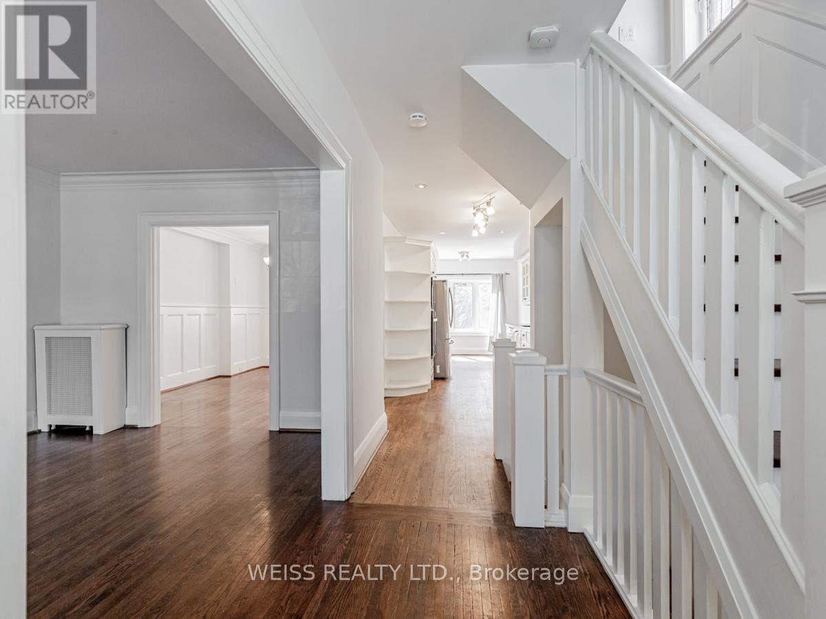205 Glengrove Avenue - Photo 4