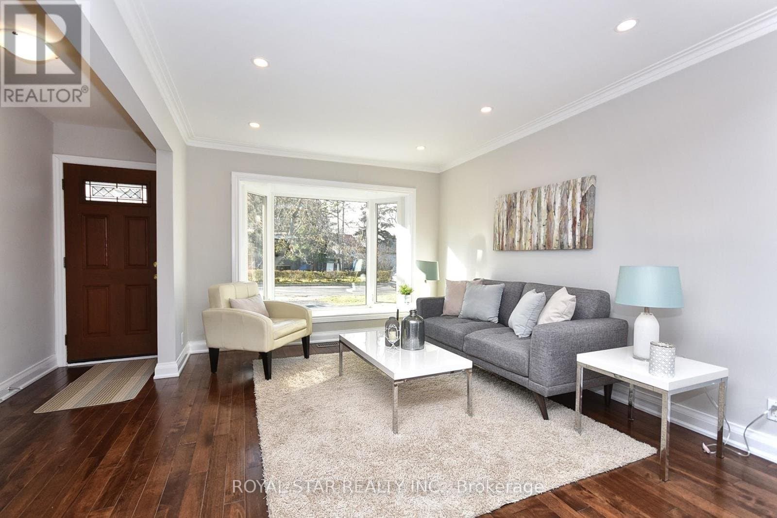 25 Twin Pauls Crescent - Photo 3