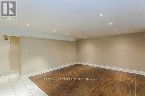 16 Urbandale Avenue - Photo 3