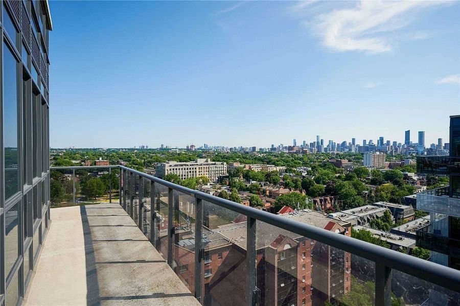 1030 King Street West - Photo 3