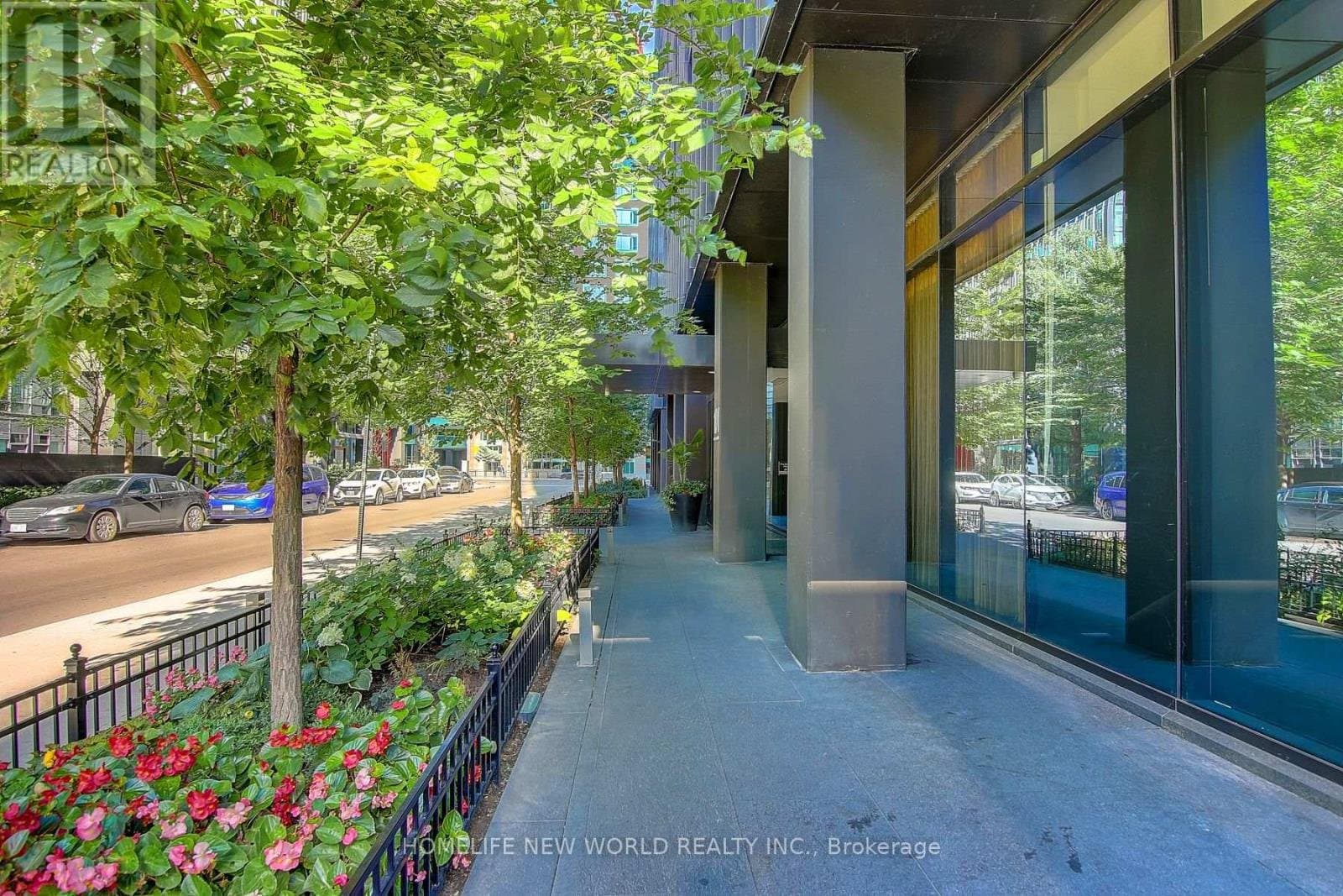 101 Charles Street - Photo 3