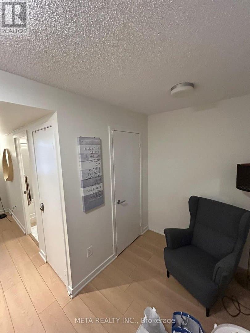 151 Dan Leckie Way - Photo 2