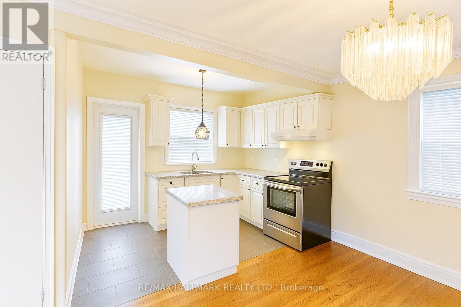 58 Kappele Avenue - Photo 2