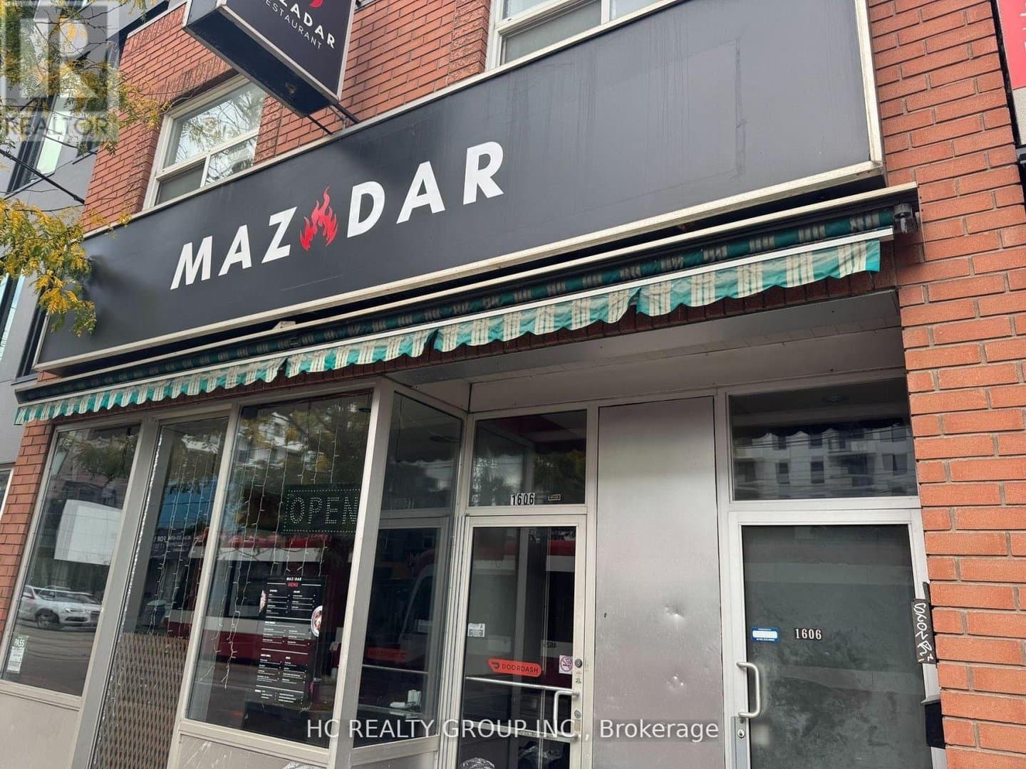 1606 Queen Street