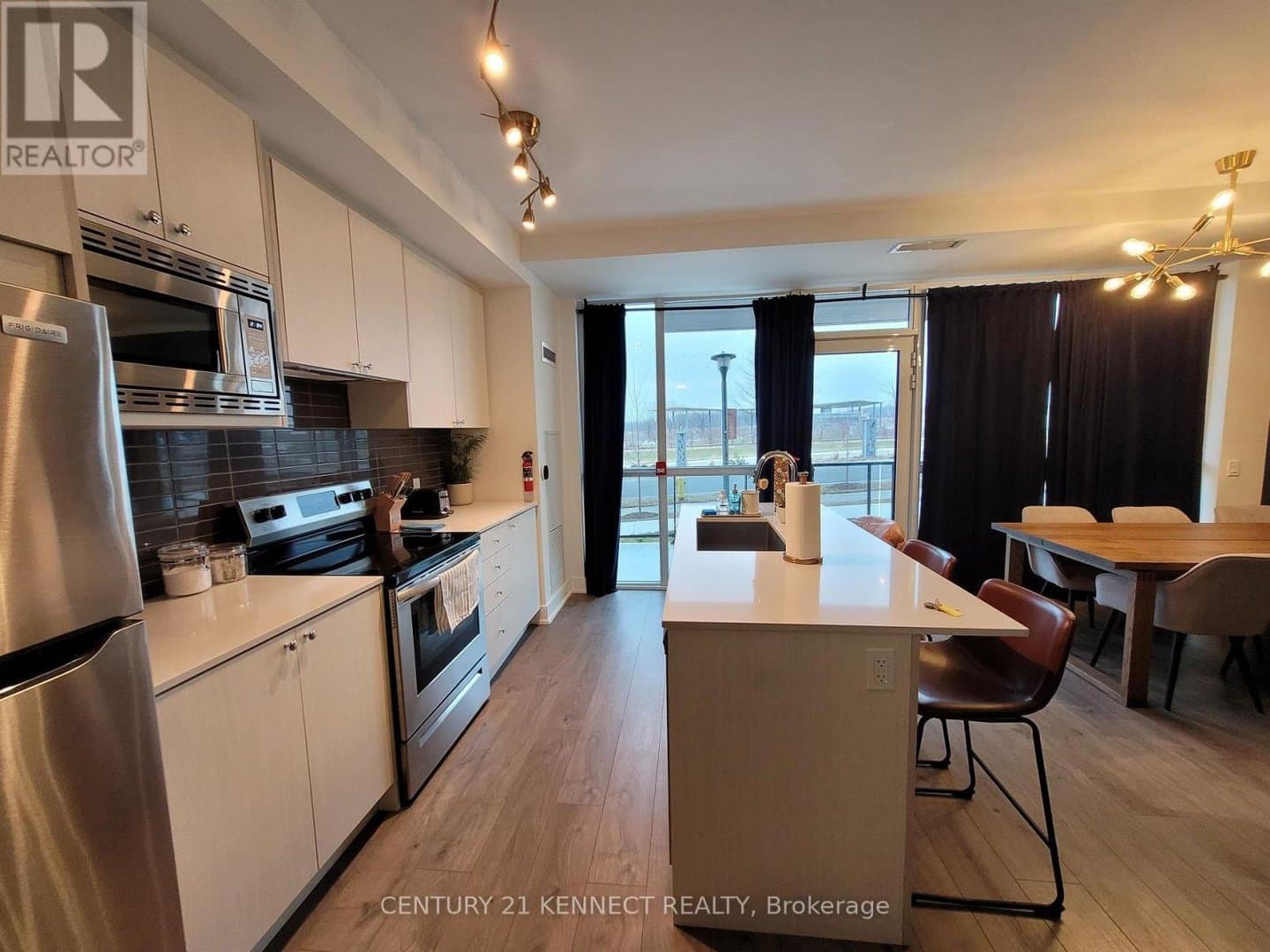 60 George Butchart Drive - Photo 2