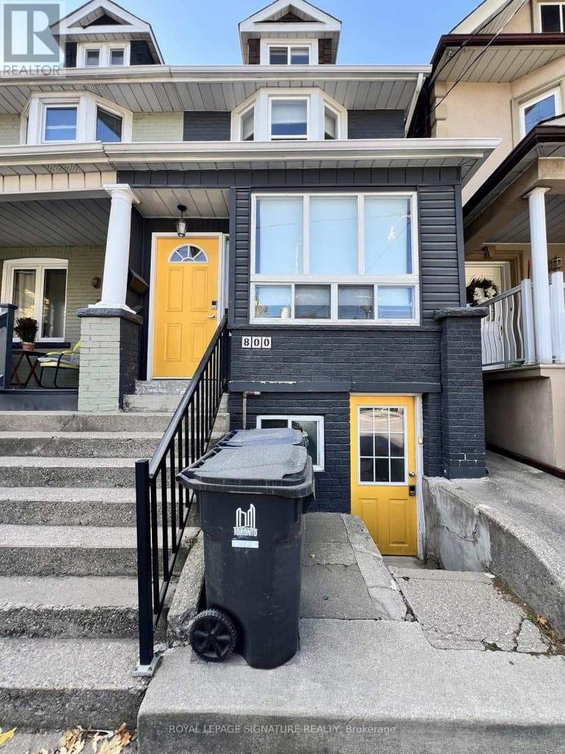 800 Pape Avenue - Photo 1