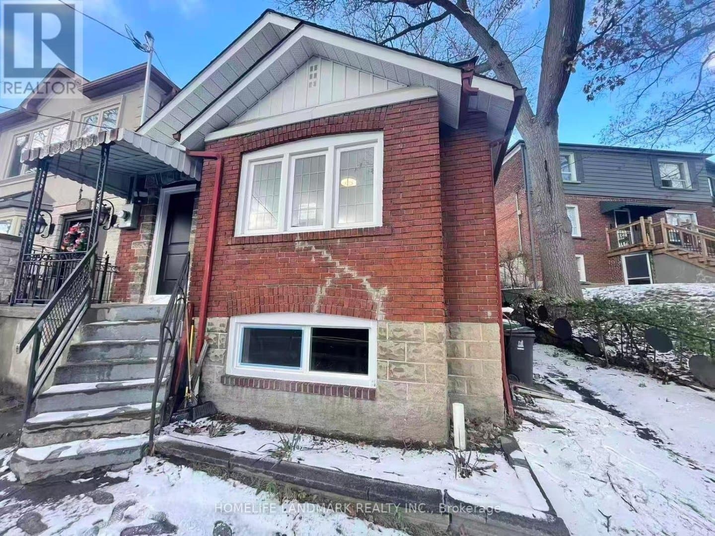 544 Indian Road - Photo 1