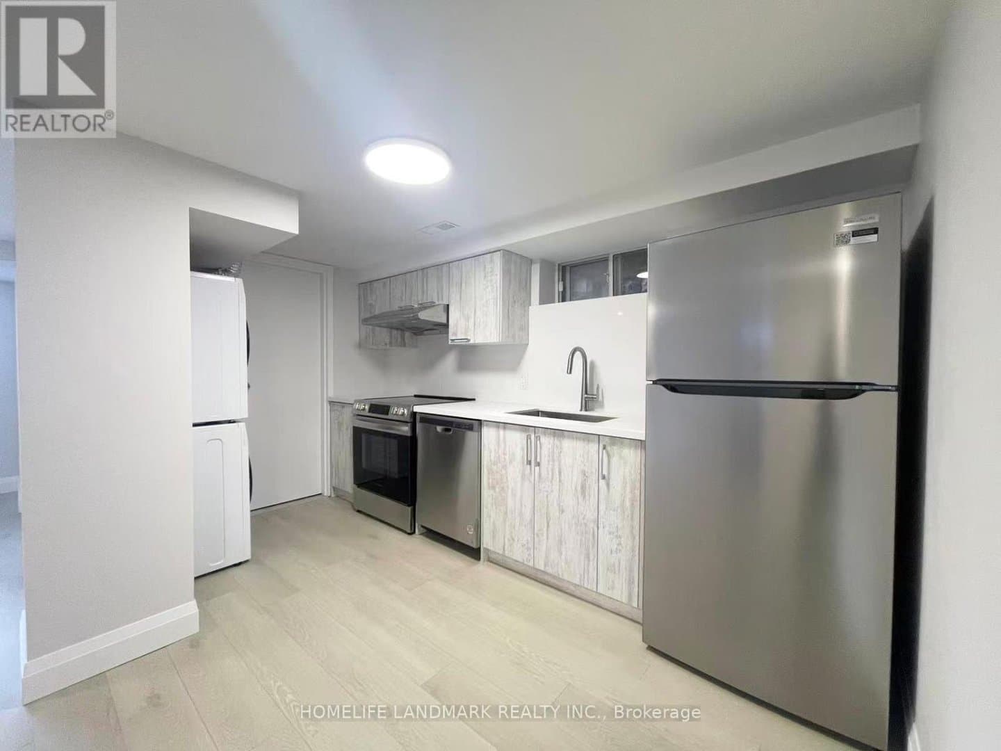 544 Indian Road - Photo 4