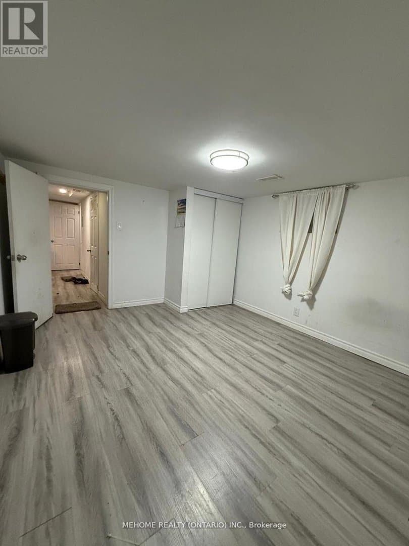 1018 Kennedy Road - Photo 4