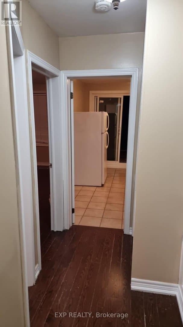841 Runnymede Road - Photo 2
