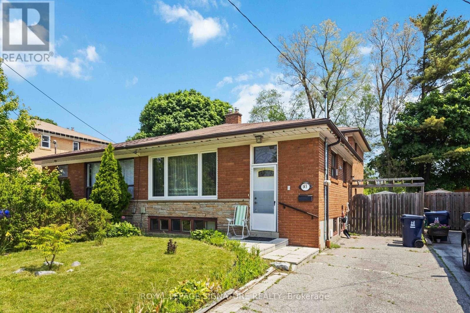 143 Rodda Boulevard - Photo 1